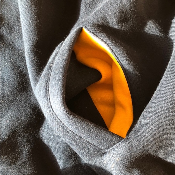 Cal Hoodie Sweatshirt - Picture 3 of 6